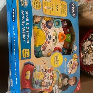Vtech Stroll & Discover Activity Walker